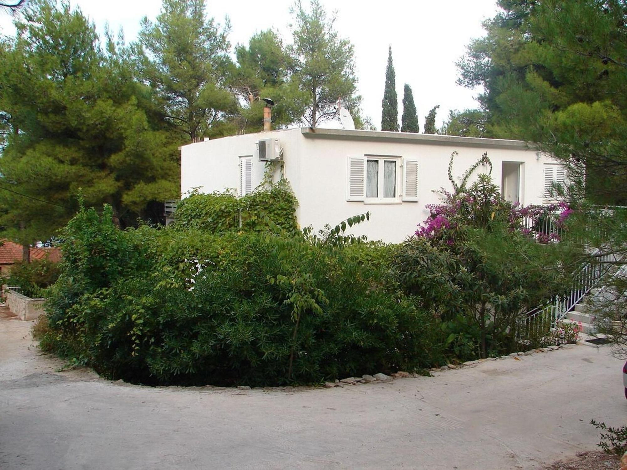 Apartments Matkov - Quite And Peaceful Location Jelsa  Exterior foto